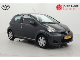 Toyota Aygo 1.0-12V Comfort Navigator | Volledige dealerhistorie | Fietsensteun | Navigatie | Airco | Bluetooth | Elektrische ramen voor | 5-deurs