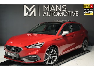 Seat Leon 1.5 eTSI FR / PANODAK / KEYLESS / LED / CAMERA / CARPLAY