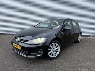 Volkswagen Golf 1.4 TSI Highline Automaat Trekhaak Clima PDC stoelverwarming Led