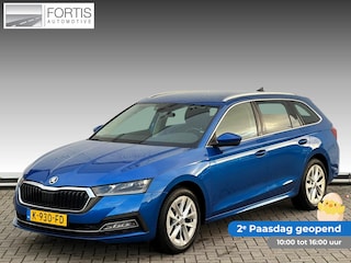 Skoda Octavia Combi 1.5 TSI First Edition NL AUTO | STOELVERW | SFEEVRLICHTING |