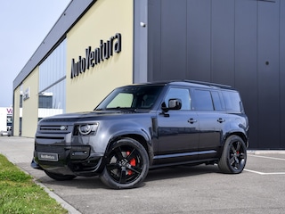 Land Rover Defender 110 2.0 P300e 110 X-Dynamic l 6 Persoons l Schuif- /kantel Pano  l Adapt. Cruise l Black Pack l 360 Camera