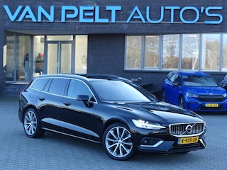 Volvo V60 2.0 B3 Geartronic Inscription / PANO / LEDER