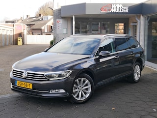 Volkswagen Passat 1.4 TSI ACT CL BNS **Clima//Navi//Schuifdak//Lm **