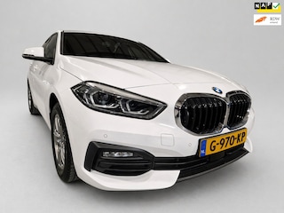 BMW 118i Executive Edition - Automaat - CarPlay - Navi - Cruise - NL Auto - Incl BTW