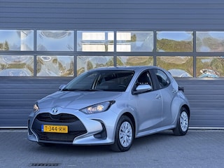 Toyota Yaris 1.5 HYBRID ACTIVE I AUTOMAAT I APPLE CARPLAY I P-CAMERA I ADAPT. CRUISE CONTROL