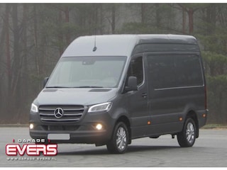 Mercedes-Benz Sprinter 319 1.9 CDI L2H2 RWD