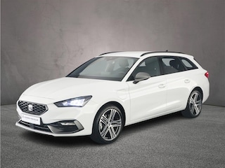 Seat Leon Sportstourer FR Business 1.5 TSI eHybrid 204pk DSG Automaat Adaptive cruise control, Navigatie, Achteruitrijcamera, LED koplampen, Parkeersensoren, App connect