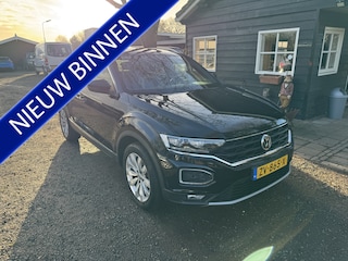 Volkswagen T-Roc 1.5 TSI Sport VIRTUAL|ADAPTIVE|CAM