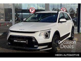 Kia Niro 1.6 GDi Hybrid DynamicLine Achteruitrijcamera | Apple Carplay/Android auto | Parkeersensoren achter | 16'' Lichtmetalen velgen | Navigatie | LED dagrijverlichting | Elektrische ramen voor en achter