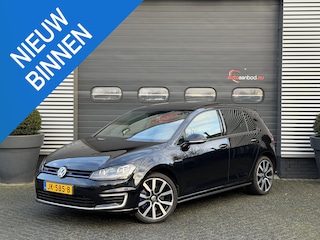 Volkswagen Golf 1.4 TSI GTE | Panoramadak | Privacy Glass | Navigatie | Stoelverwarming | Lichtmetalen Velgen |
