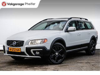Volvo XC70 2.4 D5 Aut. AWD Nordic+ Trekhaak/ Lederen int./ Stoelverwarming/ Schuifdak/ Elek. achterklep/ Standkachel