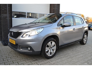 Peugeot 2008 1.2 PureTech Blue Lion Panoramadak, Automaat