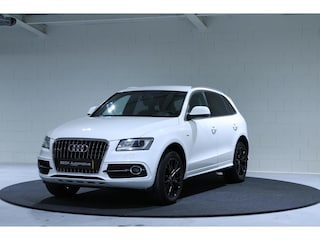 Audi Q5 2.0 TFSI Quattro | S-Line | Stoelverwarming | PDC |