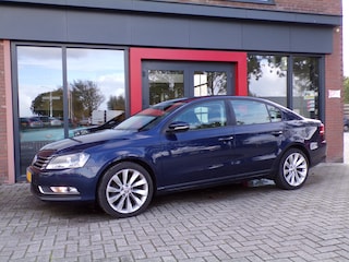 Volkswagen Passat 1.6 TDI BLUEMOTION PDC V+A Navi Cruise NAP