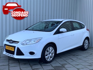 Ford Focus 1.0 EcoBoost Trend|Navigatie|Airco|