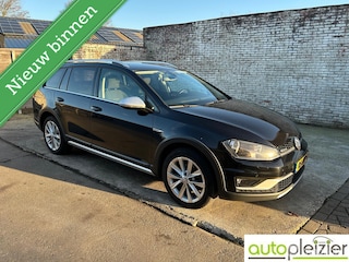 Volkswagen Golf 1.6 TDI Highline|4 motion|trekhaak|enige in NL