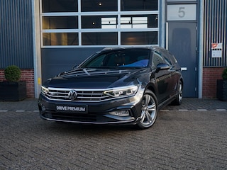 Volkswagen Passat Variant 1.5 TSI R-Line Business +