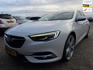 Opel Insignia Grand Sport 1.5 Turbo Innovation Leer Camera 20” Velgen Sportief Uitvoering