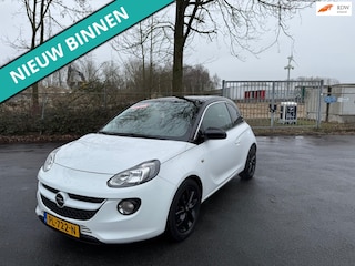 Opel Adam 1.0 Turbo Rocks NETTE AUTO RIJDT EN SCHAKELT GOED