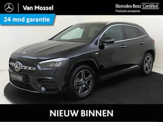 Mercedes-Benz GLA 250 e AMG Line / 19 inch/ Winter Pack/