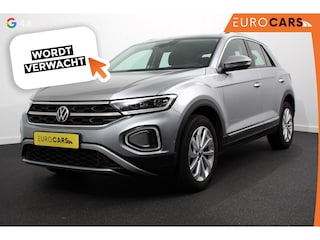 Volkswagen T-Roc 1.5 TSI 150pk DSG Style | Navigatie | Apple Carplay/Android Auto | Parkeersensoren | Camera | Adaptive Cruise Control | Digitale cockpit | Park Assist | Stoel- en stuurverwarming | Elektrische achterklep | LED-koplampen