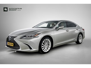 Lexus ES 300h President Line(Perfect onderH, Panorama, Stoel VerW+ Koeling, StuurV, Camera, PDC, Etc)
