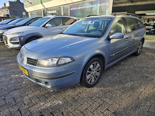 Renault Laguna Grand Tour 2.0-16V Expression | ZO MEE EXPORT | KOPPELING NIET GOED!!!!!!!!!