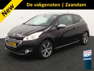 Peugeot 208 120 pk 1.6 VTi XY Bluetooth, Panoramadak, Cruise control, Dimlichten automatisch, elec. climate control, Elek. Stabiliteits Programma, Parkeersensor achter, Regensensor, Stuur multifunctioneel De Peugeot 208 1.6 VTi XY uit 2013 is een compacte hatchback met een sportieve uitstraling en een vlotte benzinemotor. De 1,6 liter motor levert voldoende vermogen voor zowel stadsverkeer als