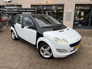 Smart Forfour 1.1 pure 5Drs Airco Nieuwe Apk Trekhaak