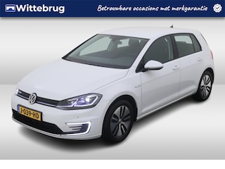 Volkswagen Golf E-DITION / Navigatie / LED / Digital cockpit / Parkeersensoren / 16''LMV