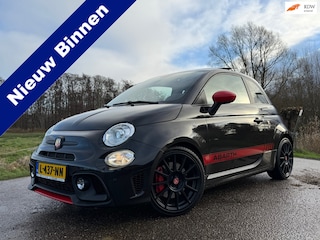 Fiat 500 1.4 T-Jet Abarth Competizione Automaat | Sabelt | BEATS | Schuif-/Kanteldak | 17" Velgen | Xenon | Clima | PDC | LED |