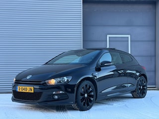 Volkswagen Scirocco 1.4 TSI Life I Pano.dak I Navi I Clima I Cruise