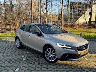 Volvo V40 1.5 T3 Nordic+ Pano l BLIS