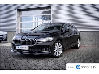 Skoda Superb Combi 1.5 TSI iV First Edition | Trekhaak uitklapbaar | Verwarmde voorruit | Voorstoel(en) met massagefunctie