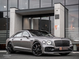 Bentley Flying Spur 6.0 W12 Mulliner / Massage / Black Line / Rotating Display