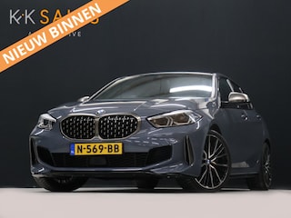 BMW M135i xDrive M Sport [SCHUIFKANTELDAK, ADAPTIVE CRUISE CONTROL, APPLE CARPLAY, ANDROID AUTO, HUD, ACHTERUITRIJCAMERA, PDC V+A, STOELVERWARMING, STUURVERWARMING, BMW LED, NIEUWSTAAT]