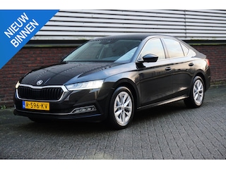 Skoda Octavia 1.0 TSI Business Edition Plus/Trekhaak/Leer/ 100%-Dealeronderhouden.