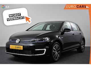 Volkswagen Golf | Navigatie | Climate Control | Adaptieve Cruise Control | 17" Velgen |
