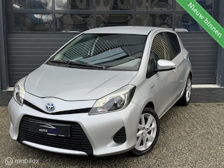 Toyota Yaris 1.5 Full Hybrid Aspiration| Lage KM | Camera