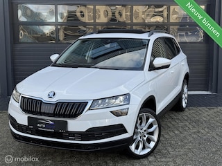 Skoda Karoq 1.5 TSI ACT Style Business | Pano | Leder | Vol!