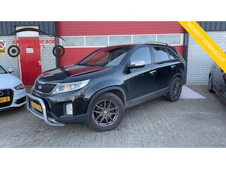 Kia Sorento 2.4 GDi Plus Pack AUTOMAAT / PANORAMADAK / TREKHAAK / CAMERA / NAVI / STOELVERW / GOED OH!
