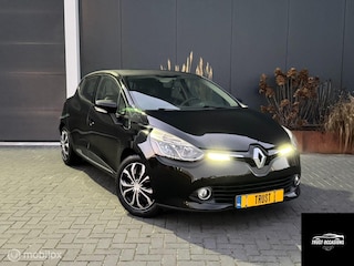 Renault Clio LED STOELVERWAMING NW DISTRIBUTIE NAVI NAP