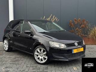 Volkswagen Polo 1.2 APK NAVI LM VELGEN CARPLAY