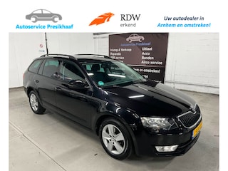 Skoda Octavia Combi 1.6 TDI Greenline NAVIGATIE / TREKHAAK