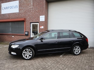 Skoda Superb Combi 1.8 TSI Comfort 1e eigenaar NAP Cruise Airco PDC Navi APK