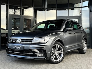 Volkswagen Tiguan 1.4 TSI 150PK DSG R-LINE VIRTU - PANO - TREKH. ORG. NL