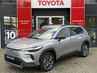 Toyota Corolla Cross Hybrid 140 Dynamic NIEUW UIT VOORRAAD LEVERBAAR! NL-AUTO APPLE/ANDROID AUTO STOEL/STUUR VERWARMING BSM PRK SNSR