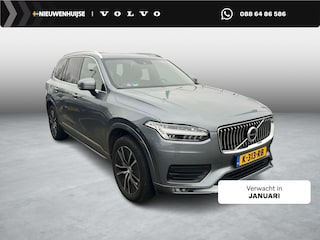 Volvo XC90 2.0 T5 AWD Momentum Pro | Trekhaak | Panoramadak | Lederen bekleding | Stoelverwarming | Achteruitrijcamera | Elektrische stoelverstelling | Comfort stoelen | Getint glas | Navigatie |