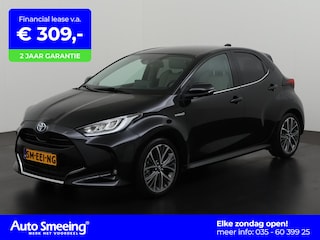 Toyota Yaris 1.5 Hybrid Iconic | Panoramadak | Head Up | Zondag Open!