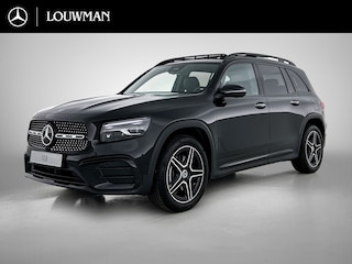 Mercedes-Benz GLB 180 Business Solution AMG 7p. | Trekhaak | Derde zitrij voor twee personen | Nightpakket | GUARD 360 ° Vehicle protection Plus | Multibeam LED | Smartphone integratie | Panoramaschuifdak |